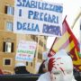 Copertina di Ricercatori in piazza contro i nuovi contratti voluti dal governo: “Colpo di mano, rallentano la stabilizzazione dei precari”