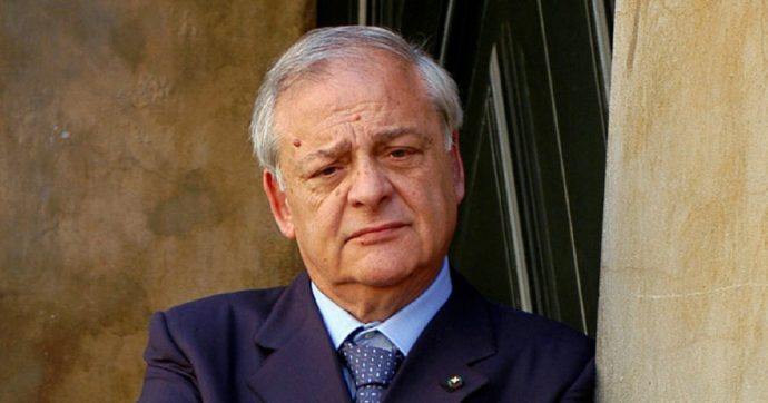 Cencelli: “B. ha tradito lo spirito del mio manuale”