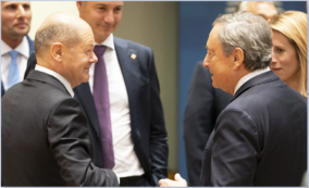 Copertina di Energia, Consiglio Ue in salita: Scholz e Rutte non vogliono il tetto. Orban: “Suicidio Ue non aiuterà l’Ucraina”. Draghi: “Agire subito”