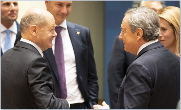 Energia, Consiglio Ue in salita: Scholz e Rutte non vogliono il tetto. Orban: “Suicidio Ue non aiuterà l’Ucraina”. Draghi: “Agire subito”