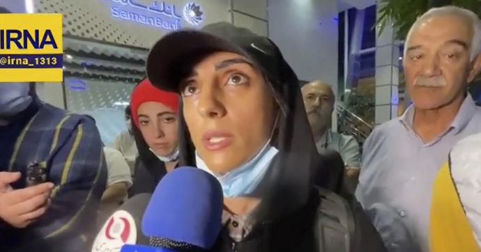 Bbc Perisian: “La scalatrice iraniana Elnaz Rekabi si trova agli arresti domiciliari”
