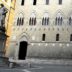 Copertina di Monte dei Paschi boccia l’offerta di Intesa Sanpaolo: “Rischi antitrust e prezzo basso. E a Unipol si chiede poco”