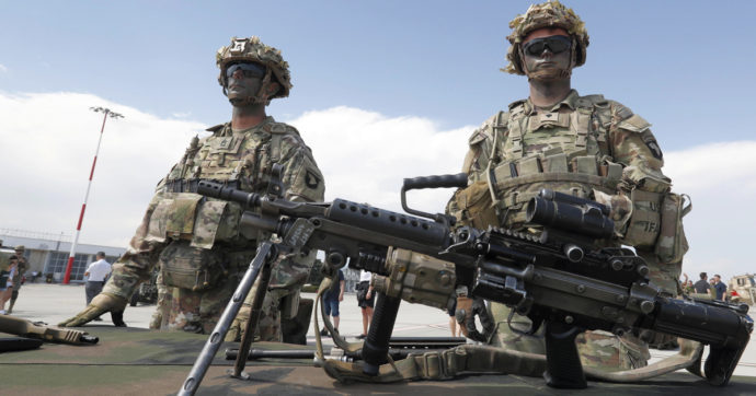 Mosca lascia Kiev al buio – I parà Usa già in Romania