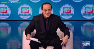 Copertina di Crozza-Berlusconi: “Meloni chi? Ah, la mia dipendente. L’accordo? Io faccio il consigliere di Putin e lei mi regala la vodka”