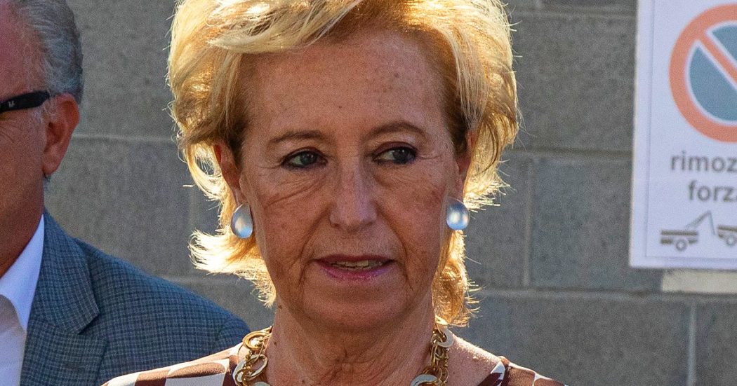 Moratti ufficializza la candidatura in Lombardia con Calenda e Renzi. Il Pd: “Non è un’opzione, primarie di coalizione”