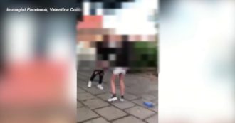 Copertina di Cagliari, ragazzine si picchiano al parco incitate dai coetanei: tribunale dei minori verso l’apertura di un fascicolo – Video