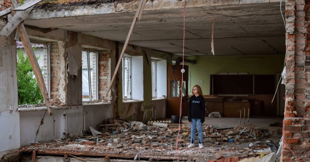 Esplosivo tradizionale collegato a materiale radioattivo: ecco cos’è una “bomba sporca” e perché è diversa dall’atomica