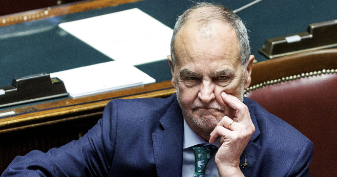 L’elefante Calderoli, Giorgetti si sganascia, Ciriani è alto-atesino