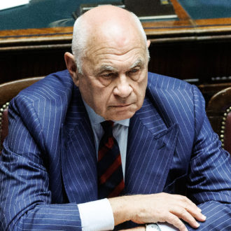 Copertina di Così Nordio vuole zittire i giornali: il Fatto dell’8 dicembre