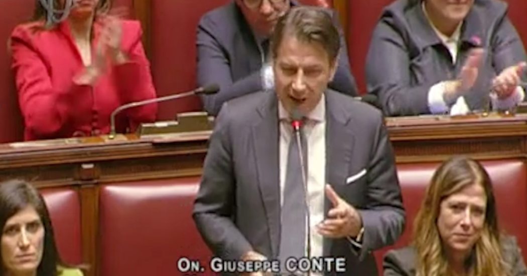 Conte a Meloni: “Ma non è che alla fine l’agenda Draghi vuole scriverla lei? Suo discorso rivendica continuità con governo uscente”