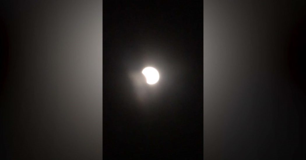Eclissi parziale di sole, l’osservazione in Italia da una camera oscura a Mestre – Video