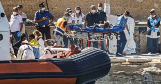 Copertina di Anche i cadaveri di due gemellini su un barcone di migranti soccorsi dalla Guardia costiera al largo di Lampedusa