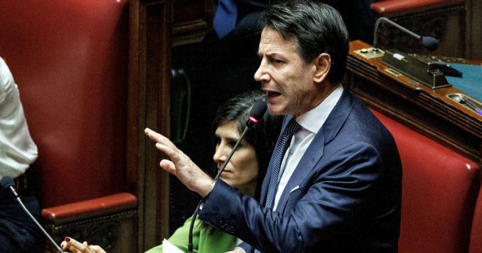 Dal riarmo alle lobby, Conte adesso accusa: “È tutto come prima”
