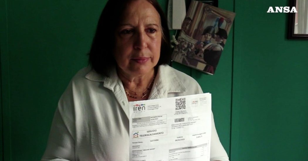 Caro bollette, a Torino chiude la casa per vittime di violenza: “Passati da 1500 a 8mila euro al mese. Comune e Iren ci vengano incontro”