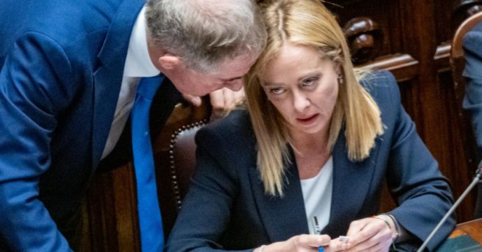 Governo, la diretta – C’è l’ipotesi del rinvio delle multe Covid agli over 50 non vaccinati. Ma la Lega punta a cancellarle del tutto