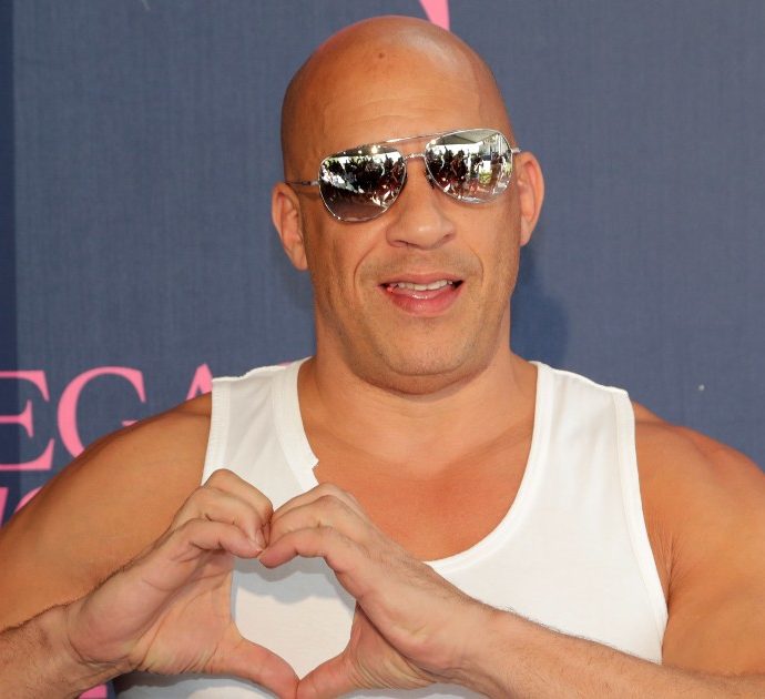 Vin Diesel accusato di violenza sessuale dall’ex assistente personale: “Inchiodata al muro mentre lui si masturbava”