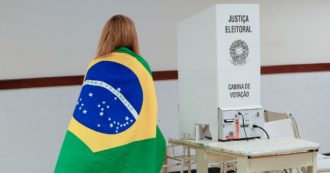 Brasile, il partito di Lula chiede l’arresto del capo della stradale: “Ostacola i trasporti”. Giudice: “A nessuno è stato impedito il voto”
