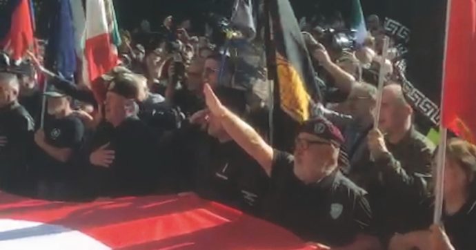 Predappio, in 2mila per il Duce: “Giorgia? Meglio lei che niente”