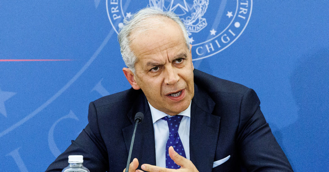 Carcere fino a sei anni, multe decuplicate e sorveglianza speciale: cosa prevede il nuovo reato anti-rave (che non varrà solo per i rave)