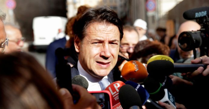 Conte accusa: “stato di polizia”