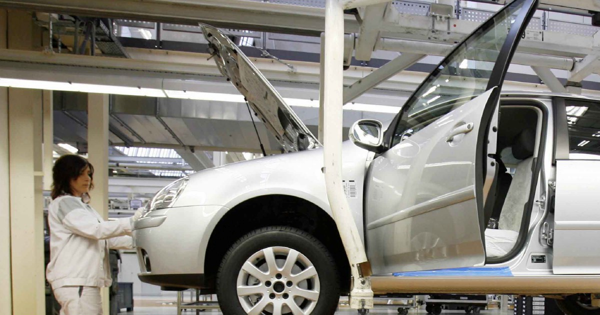 auto inquinanti dopo il 2035 se l8217europa torna indietro sull8217elettrico se ne avvantagger224 la cina da Ilfattoquotidiano.it auto inquinanti dopo il 2035 se l8217europa torna indietro sull8217elettrico se ne avvantagger224 la cina