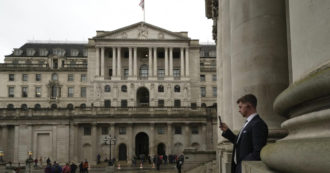 Copertina di Dopo la “tempesta Truss” la Banca centrale inglese riprende ad alzare i tassi e mette in guardia il nuovo governo di Rishi Sunak