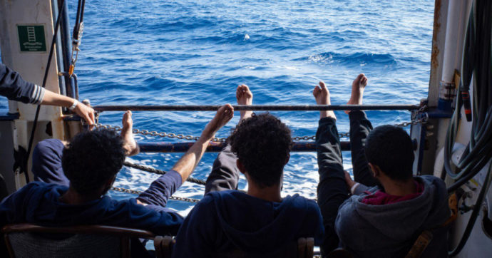 179 migranti a Catania: ispezioni a bordo. In arrivo altri decreti