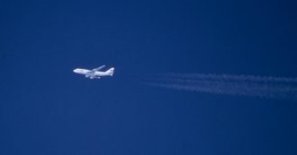Copertina di Usa, le compagnie aeree preoccupate dalle interferenze del 5G. Agenzia aviazione civile: “Lavoriamo per garantire la sicurezza”