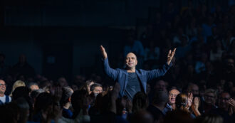 Tagliati i 10 milioni a Radio Radicale, quasi 8 regalati a Zalone. Vedo un governo surreale della cultura!