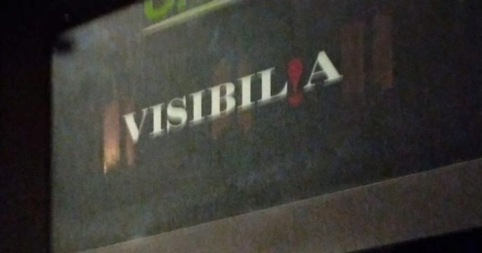 Santanchè, in affitto gli ex uffici Visibilia: restano comò zebrati, aquile e ciotole per cani