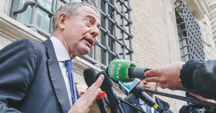 Urso: “Rigassificatore a Piombino e trivelle in Veneto: si farà tutto”