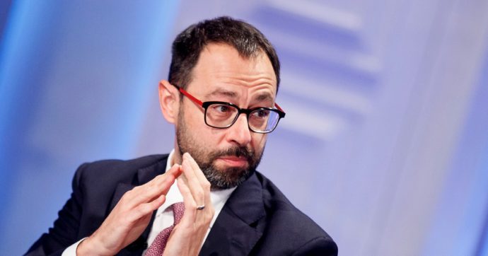 Patuanelli: “Superbonus, ma quale buco: ha prodotto crescita e lavoro”