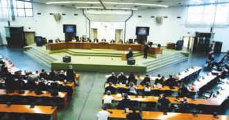 Copertina di Aula Falcone e Borsellino: l’intitolazione della discordia