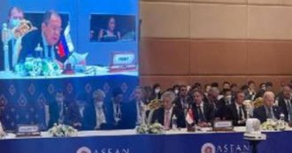 Copertina di Ucraina, la diretta – Wsj: “Gli Usa chiedono a Zelensky di ‘pensare a richieste realistiche’ per la pace”. Kiev: “Russia sarà pronta a negoziare dopo la liberazione del Donbass”