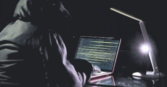 Copertina di Hacker, catastrofico che i sistemi istituzionali non prevedano misure contro i disturbatori