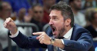 Copertina di L’Italia del basket si qualifica per i Mondiali 2023: trionfo a Tbilisi. Gli azzurri vincono 84 a 85 contro la Georgia