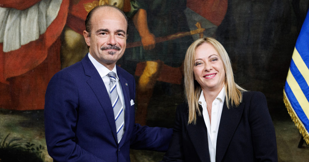 “Sul 5g situazione imbarazzante: rispettare il Pnrr sarà complicato”. L’attacco frontale al governo Draghi dal sottosegretario Butti (FdI)