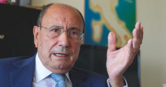 Copertina di Sicilia, la maggioranza Schifani già in pezzi. Miccichè spacca FI e vota per un 5S all’Ars