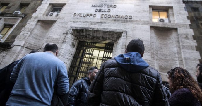 “Soldi delle coop intascati dal liquidatore del Mise”