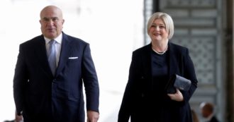 Copertina di Mr. Calderone rimpiazza la moglie