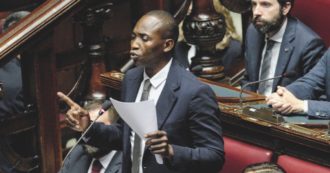 Copertina di Coop della moglie di Soumahoro: s’indaga per truffa. Nelle chat: “Lavoro fuori legge”