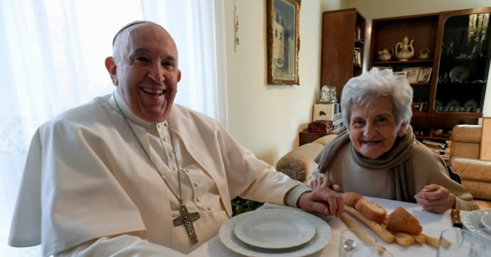 Copertina di Il Papa in visita nelle sue terre d’origine: oggi messa ad Asti