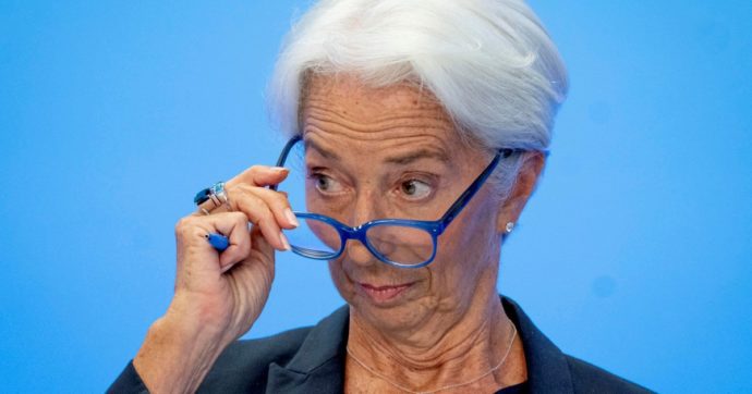 Vincono i falchi: la Bce tira dritto e alza i tassi di altri 50 punti. “Banche dell’Eurozona sono solide. Pronti a intervenire se serve”. Mutui più cari