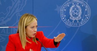 Copertina di Manovra: per il 65% dura 3 mesi,  poi fuffa pro-imprese e anti-lavoro