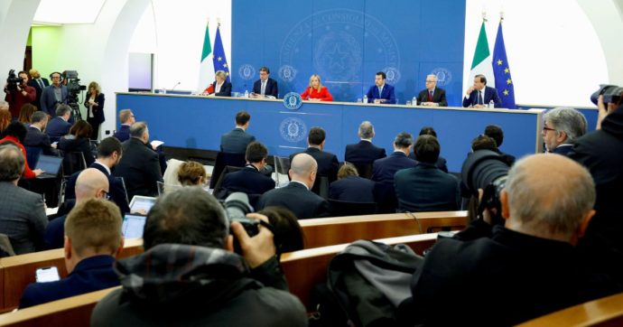 Giorgia Meloni attacca i giornalisti: “Foste stati così coraggiosi…”