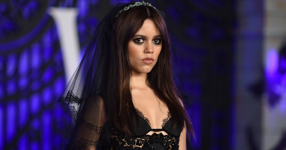 Jenna Ortega: “Vorrei che la generazione Z venisse raccontata in modo diverso”. Ecco cosa ha detto l’attrice