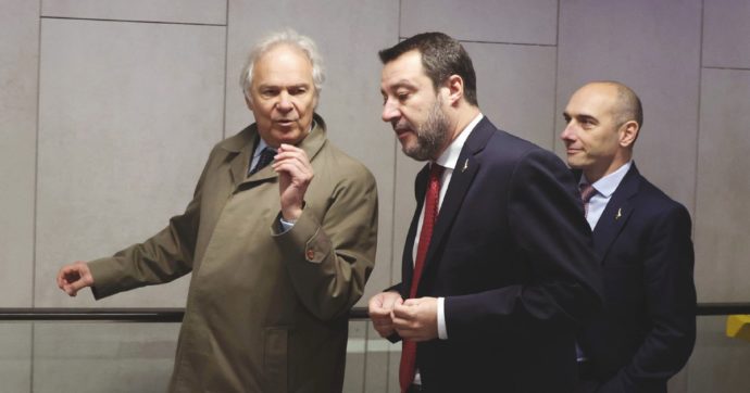 Riecco il ponte sullo Stretto: così Salvini aiuta il costruttore Salini