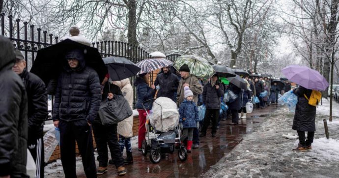 Attacco a Kiev e Kherson, Mosca: “Papa russofobo”