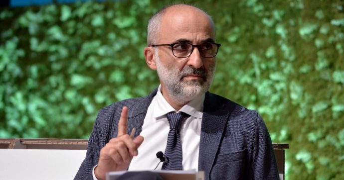 Ischia, Paolo Pileri: “In Italia c’è un evento franoso ogni 45 minuti e si cementifica ancora”