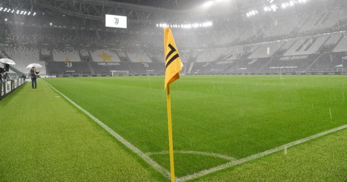 Juventus, il blackout societario e l’umiliazione: perché oggi è ancora più importante esser tifosi
